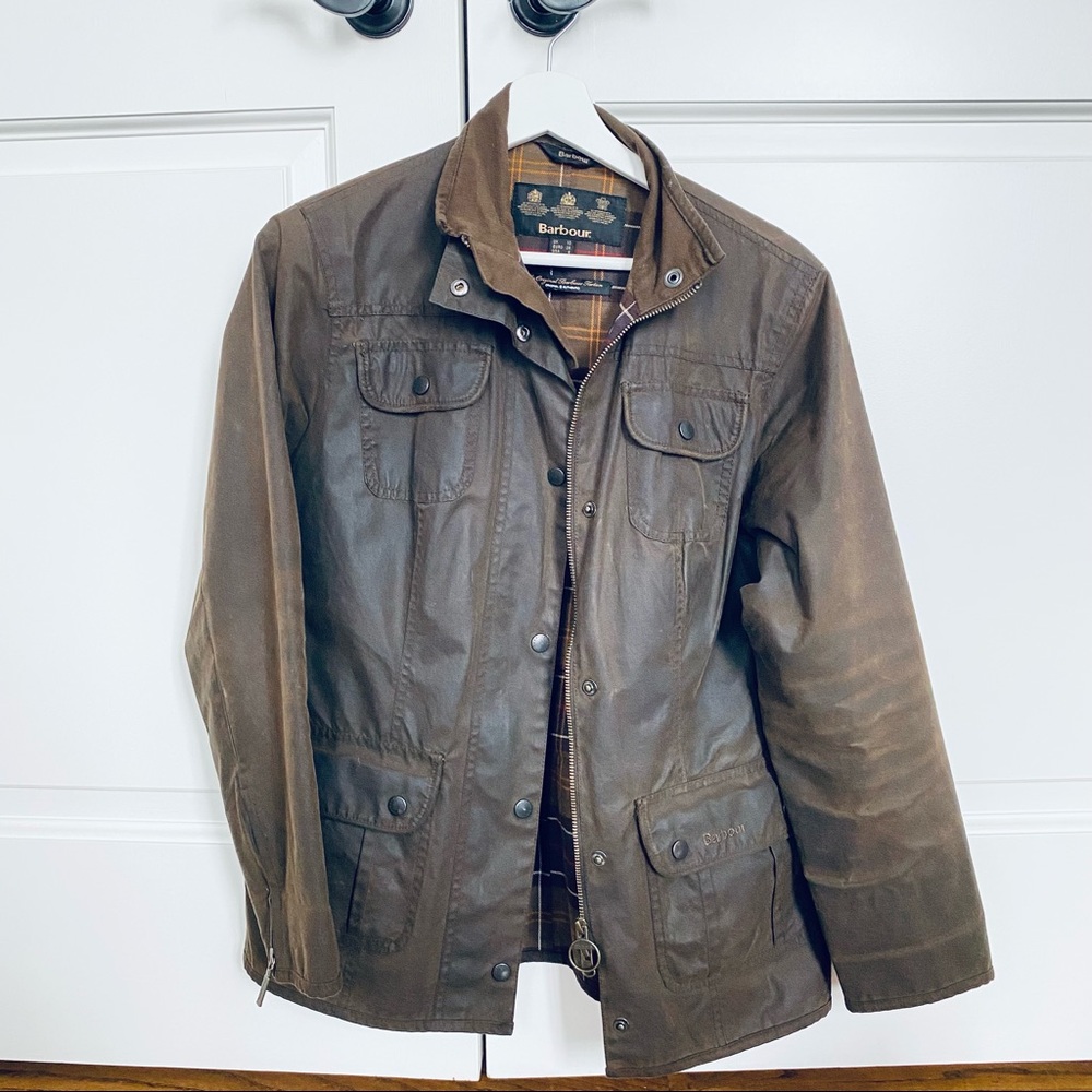 Barbour Classic Beadnell Waxed Jacket